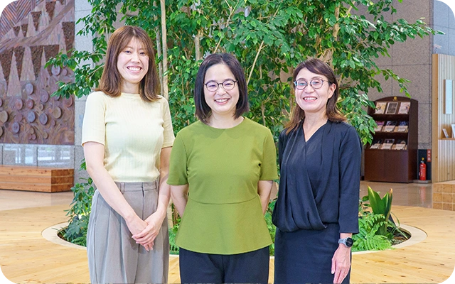 王子ホールディングス株式会社様